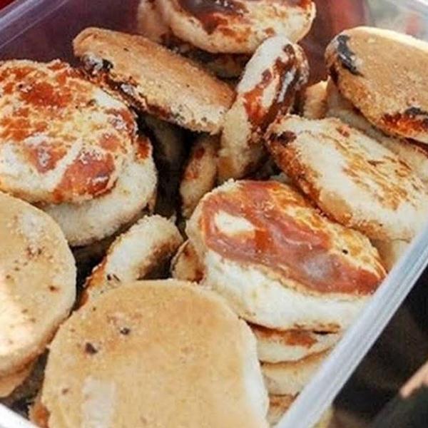 Special Nankhatai Half Box (Almond Khatai)